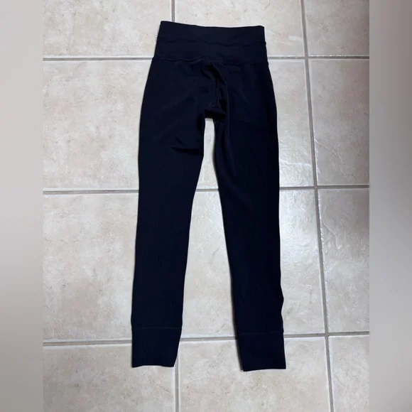 Vuori Charcoal Gray Leggings - Picture 4 of 15